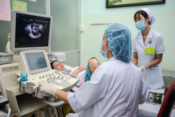 Siêu âm âm đạo phát hiện những bất thường trong tử cung và phần phụ