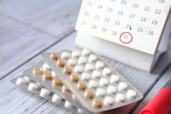 Thuốc tránh thai hàng ngày làm trễ kinh nguyệt hiệu quả, an toàn